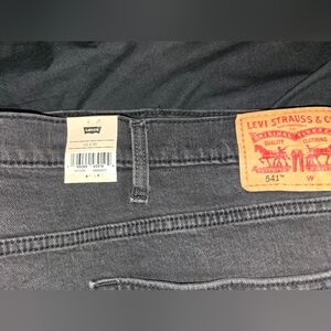 NWT Levi's 60x30 Stretch 541 Athletic Tapper Jeans
